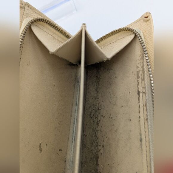 Louis Vuitton Damier Azur Wallet - Picture 5 of 11